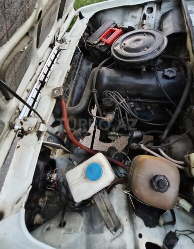 LADA (VAZ) 2107-8