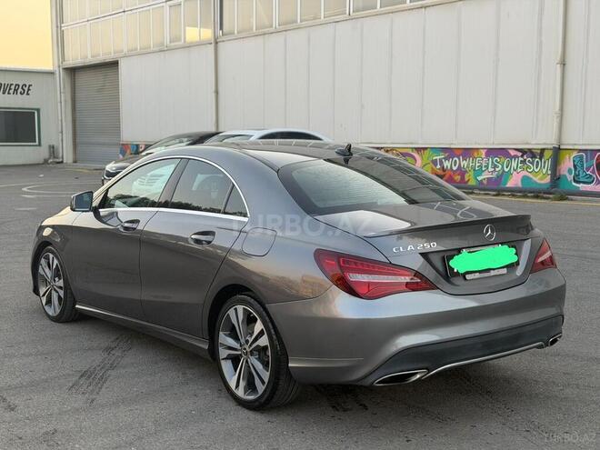 Mercedes CLA 250-6