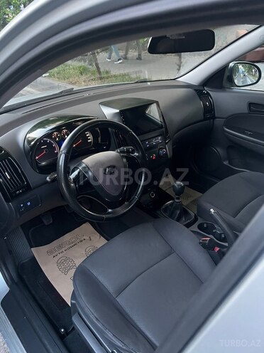 Hyundai i30-6