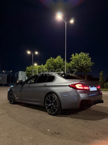 BMW 530-3