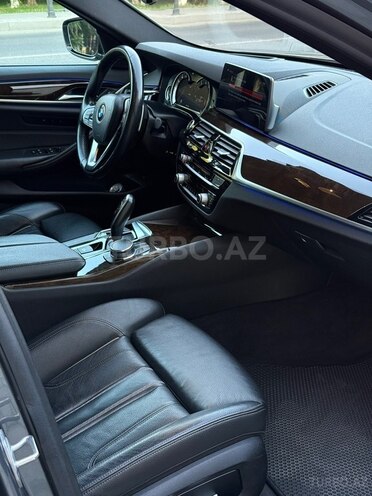 BMW 530-17