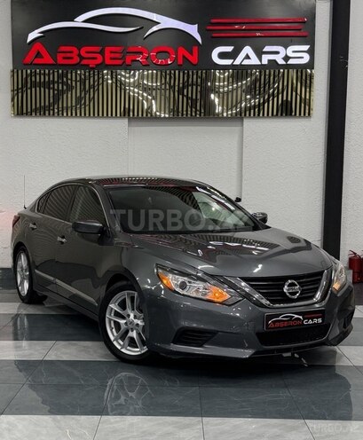 Nissan Altima-6