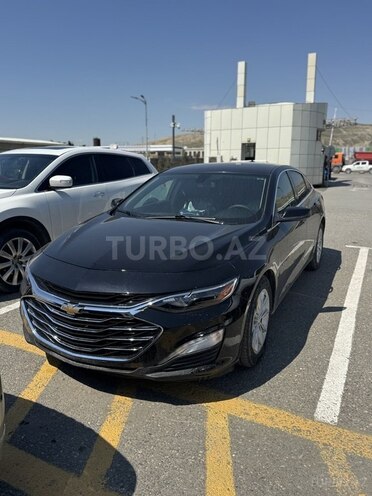 Chevrolet Malibu-8