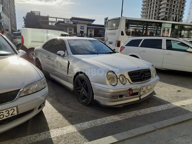 Mercedes CLK 320-10