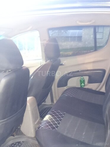 Mitsubishi L200-3