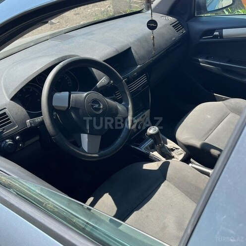 Opel Astra-4