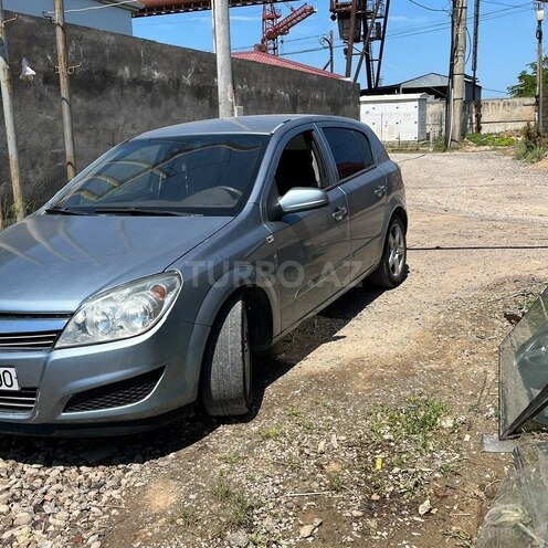 Opel Astra-2