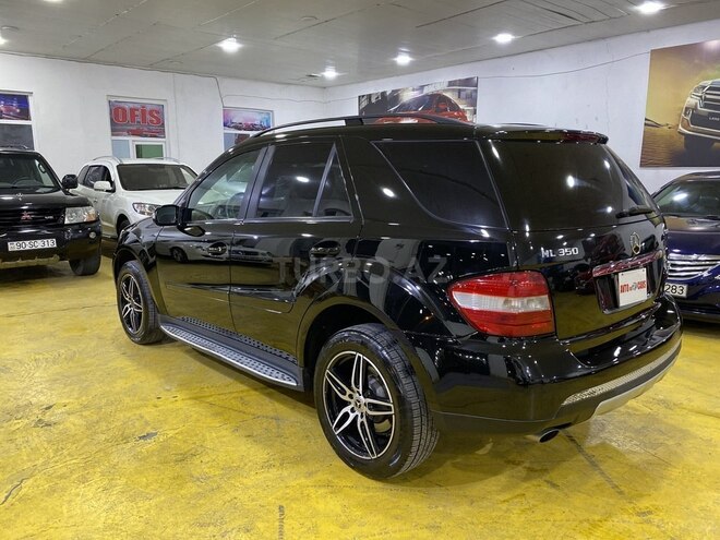 Mercedes ML 350 4MATIC-7