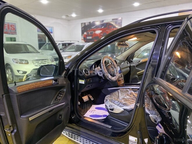Mercedes ML 350 4MATIC-13