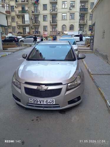 Chevrolet Cruze-11