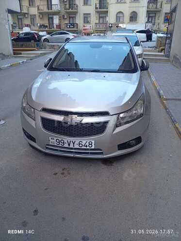 Chevrolet Cruze-1