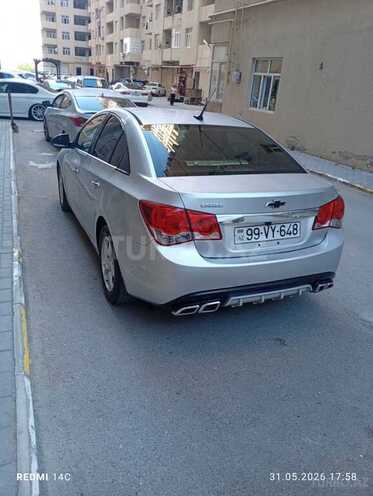 Chevrolet Cruze-2