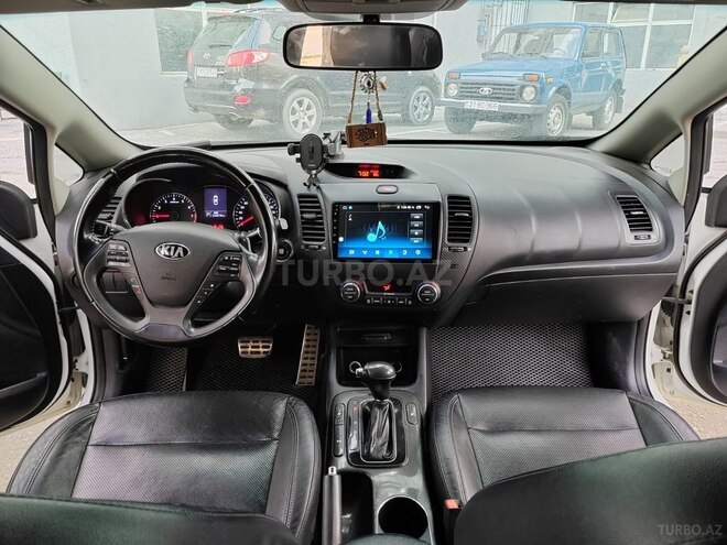 Kia Cerato-3
