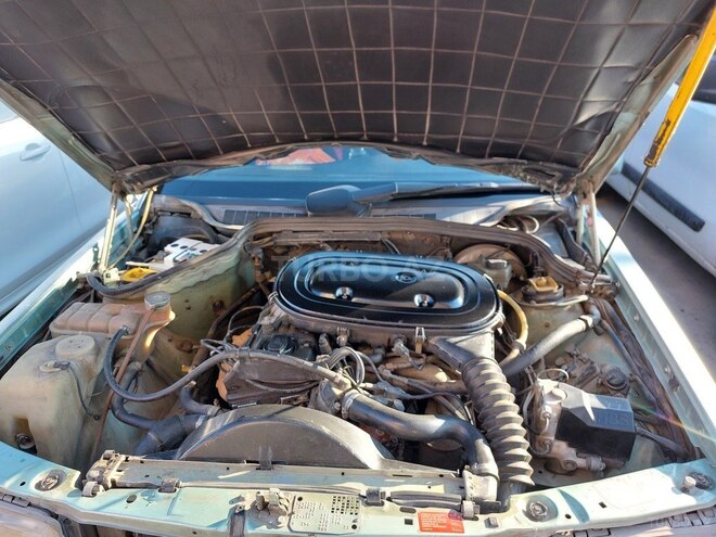 Mercedes 190-13