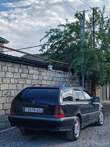 Mercedes C 220-7