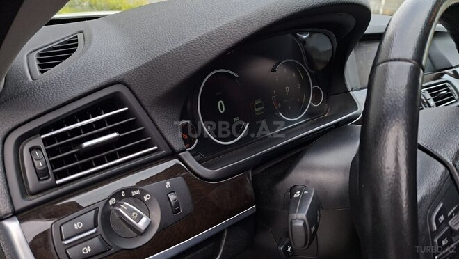 BMW  2014, 252,000 km - 2.0 l - Bakı