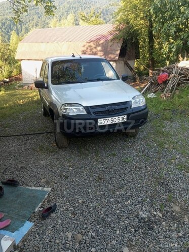 Chevrolet Niva-3