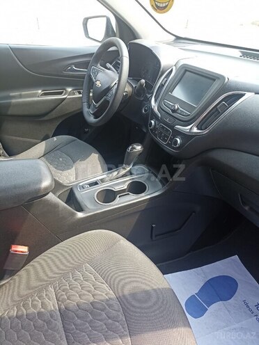 Chevrolet Equinox-7