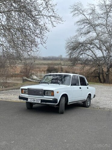 LADA (VAZ) 2107-5