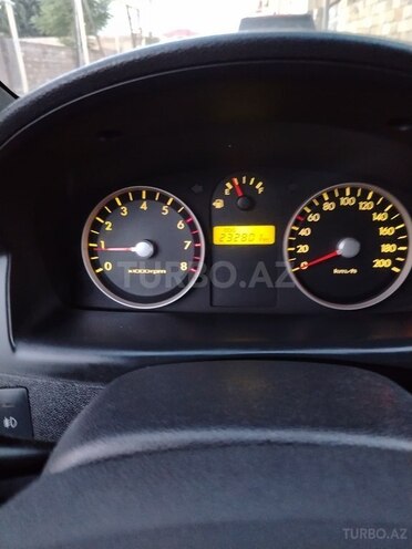 Hyundai Getz-12