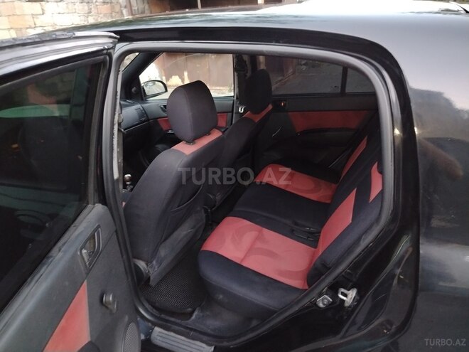 Hyundai Getz-11
