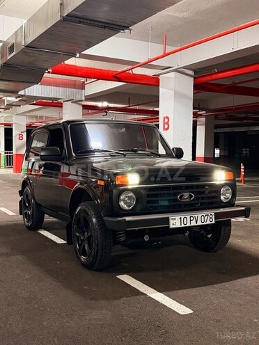 LADA (VAZ) Niva-1
