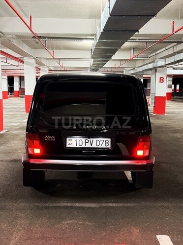 LADA (VAZ) Niva-6