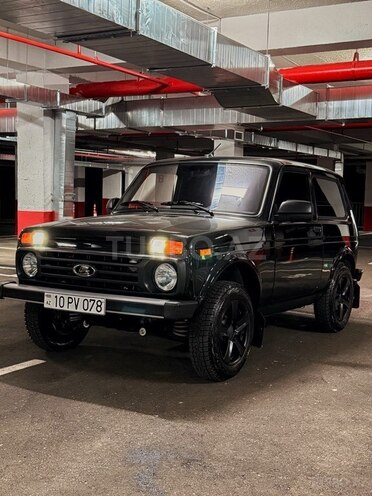 LADA (VAZ) Niva-3