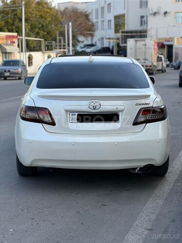 Toyota Camry-4