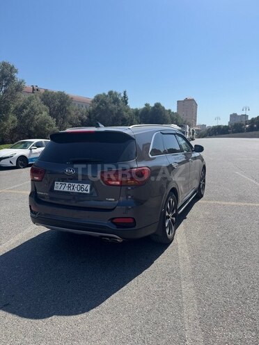 Kia Sorento-6