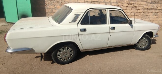 GAZ 24 "Volga"-4