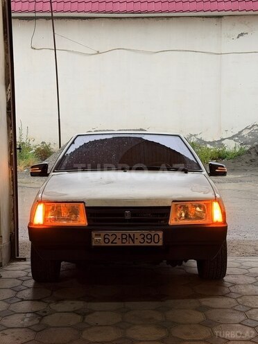 LADA (VAZ) 2109-1