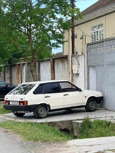LADA (VAZ) 2109-3