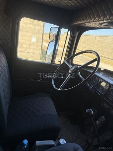 ZIL 130-6