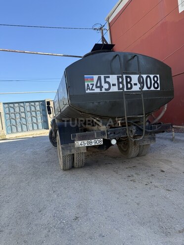ZIL 130-3