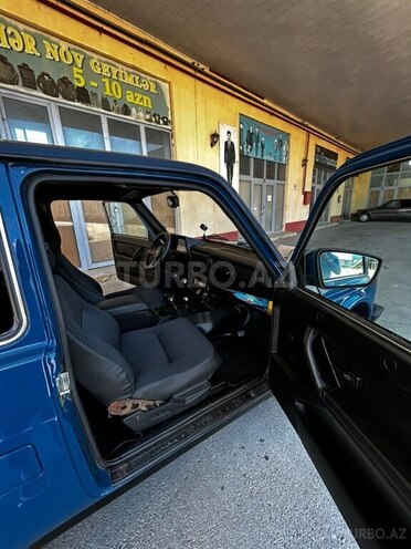 LADA (VAZ) Niva-15