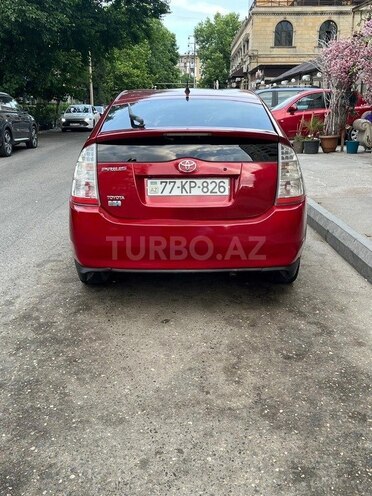 Toyota Prius-2