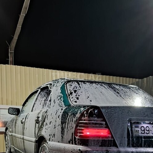 Mercedes C 180-3