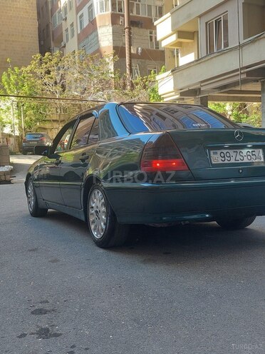 Mercedes C 180-5
