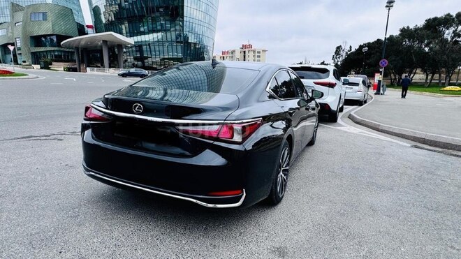 Lexus ES 250-7