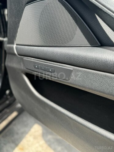 BMW 525-6