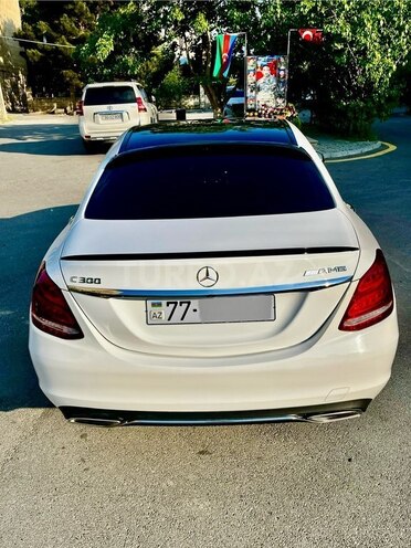 Mercedes C 300 4MATIC-7