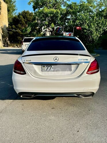 Mercedes C 300 4MATIC-8