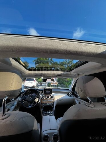 Mercedes C 300 4MATIC-12