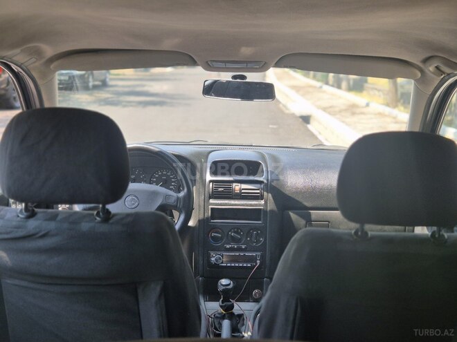 Opel Astra-12