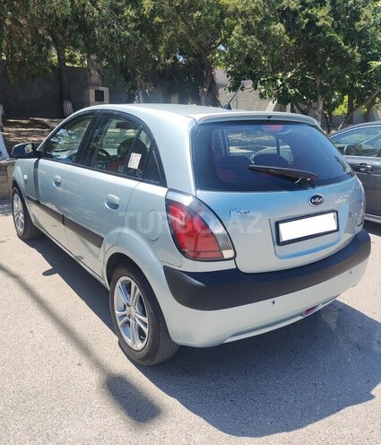 Kia Rio-8