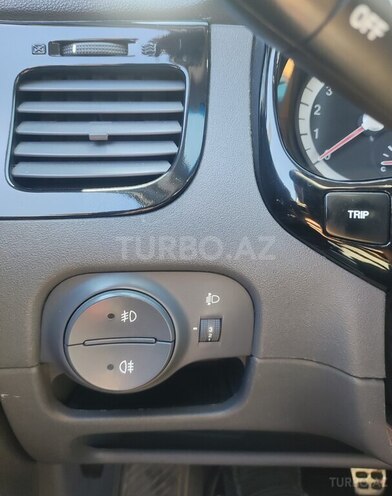 Kia Rio-17