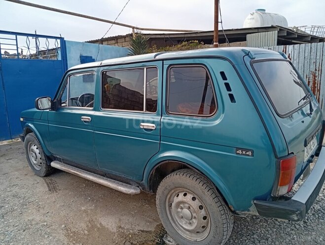 LADA (VAZ) Niva-8