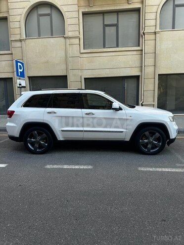 Jeep Grand Cherokee-2