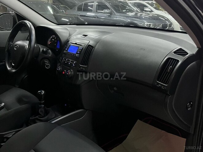 Hyundai i30-10